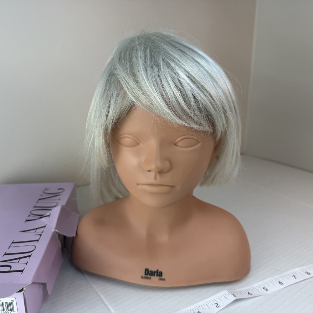 PAULA YOUNG Synthetic Topper Color 60 Platinum A8021 Mid Length Short Straight